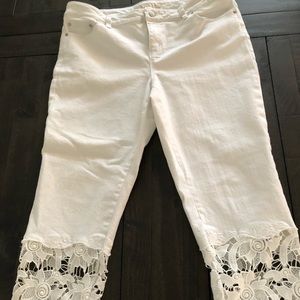White Boston Proper Cropped Jeans with lace